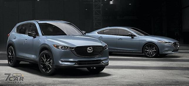 極境灰車色搭配黑化套件及紅色座椅美規21 年式mazda Cx 5 Cx 9 Mazda6 新增carbon Edition 特仕版 小七 車觀點