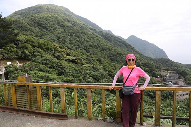 山尖路步道登雷霆峰連走基隆山 基隆山西峰 健行筆記 Line Today