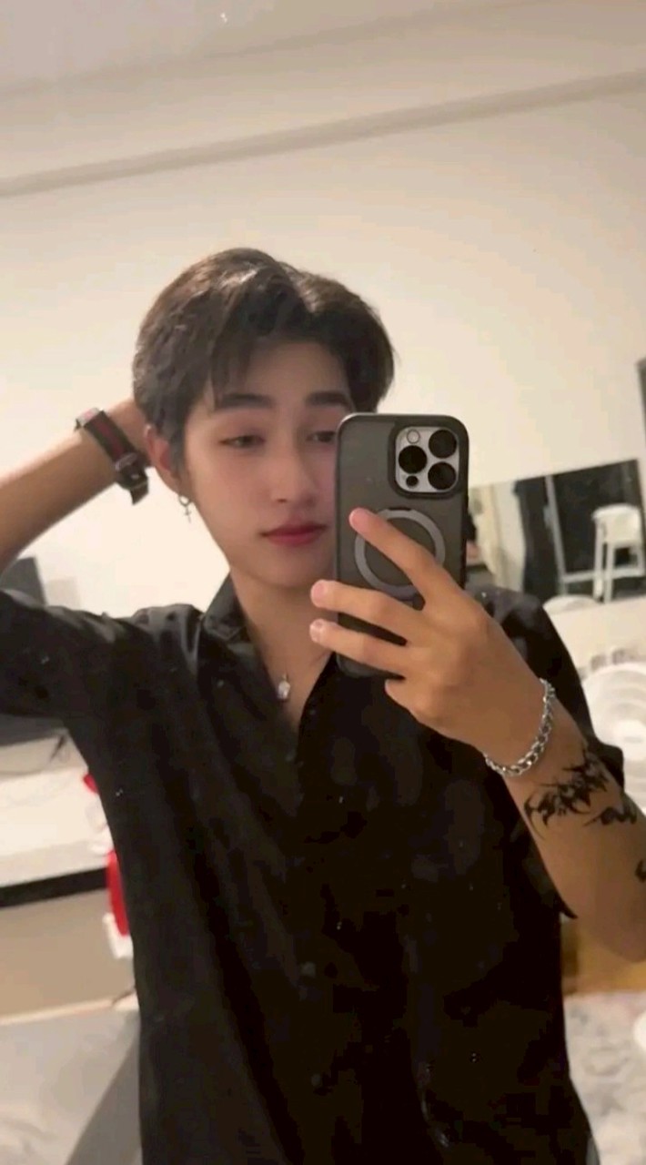 ด้อม Alex