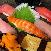 鮨出張料理　すし久ぼた　イベント自宅でのパーティー　目の前で握ります。お気軽にお問い合わせ下さい