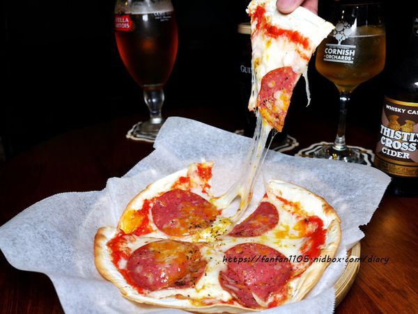 【板橋餐酒館】Lane 72 Bistro - 柒拾貳巷英式小酒館 #酒吧 #Live演出 #板橋美食 #英國美食 (5).JPG