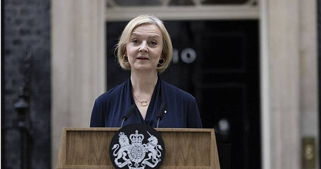 英鎊委靡不振　英相角逐也難拉抬情勢回升