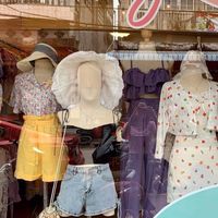 Itcy closets👙👗