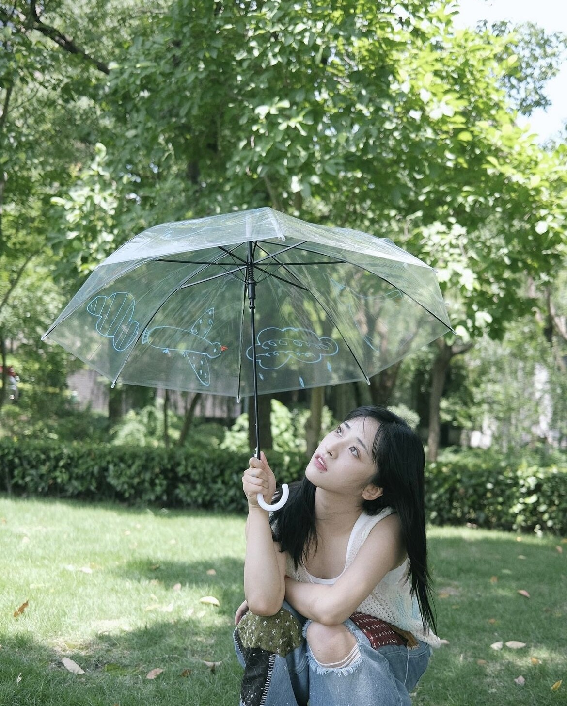 「沈月」的元氣少女感拍照教學：跟著沈月拍出自然又上鏡的美照！