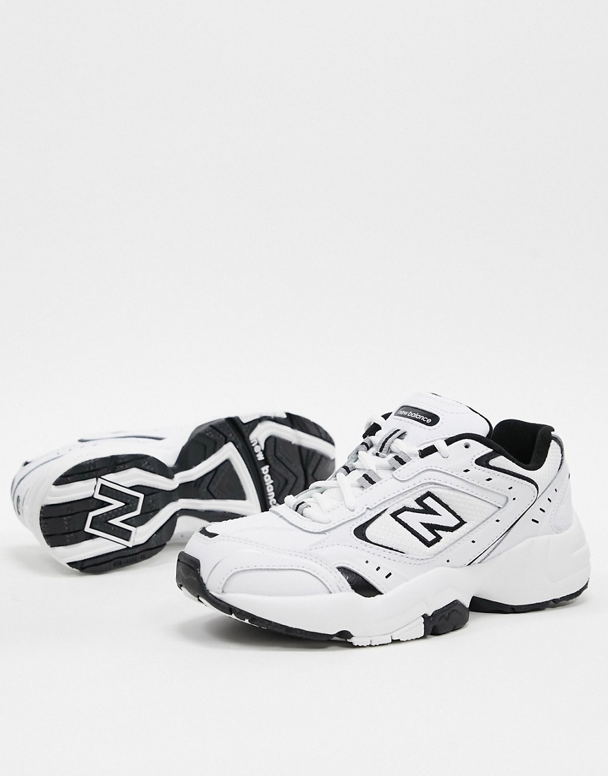 Trainers by New Balance So fresh and so clean Lace-up fastening Branded tongue and cuff ABZORB cushi