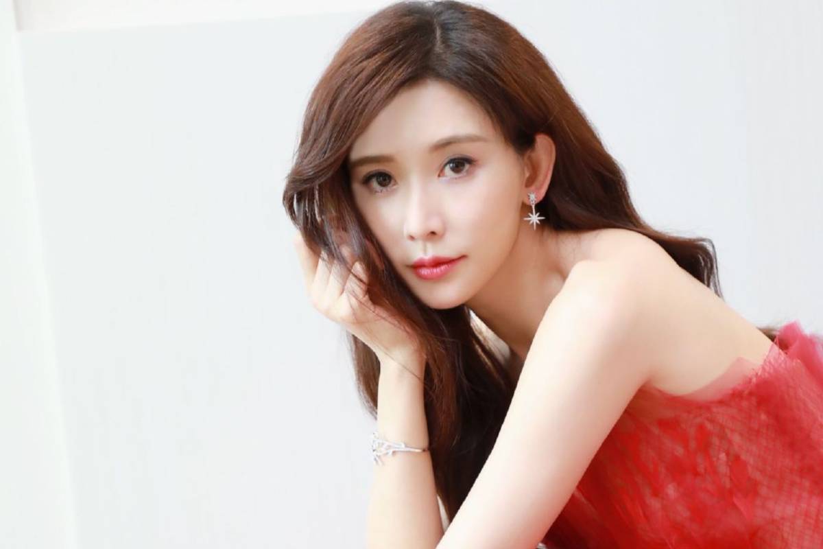 婚 後 獨 自 返 台 回 娘 家 林 志 玲"腰 粗 一 圈"疑 做 人 成 功 