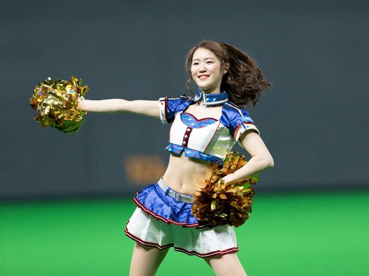 梶浦ほのか ファイターズガール 北海道日本ハムファイターズ Cheer 11 Sports Bull