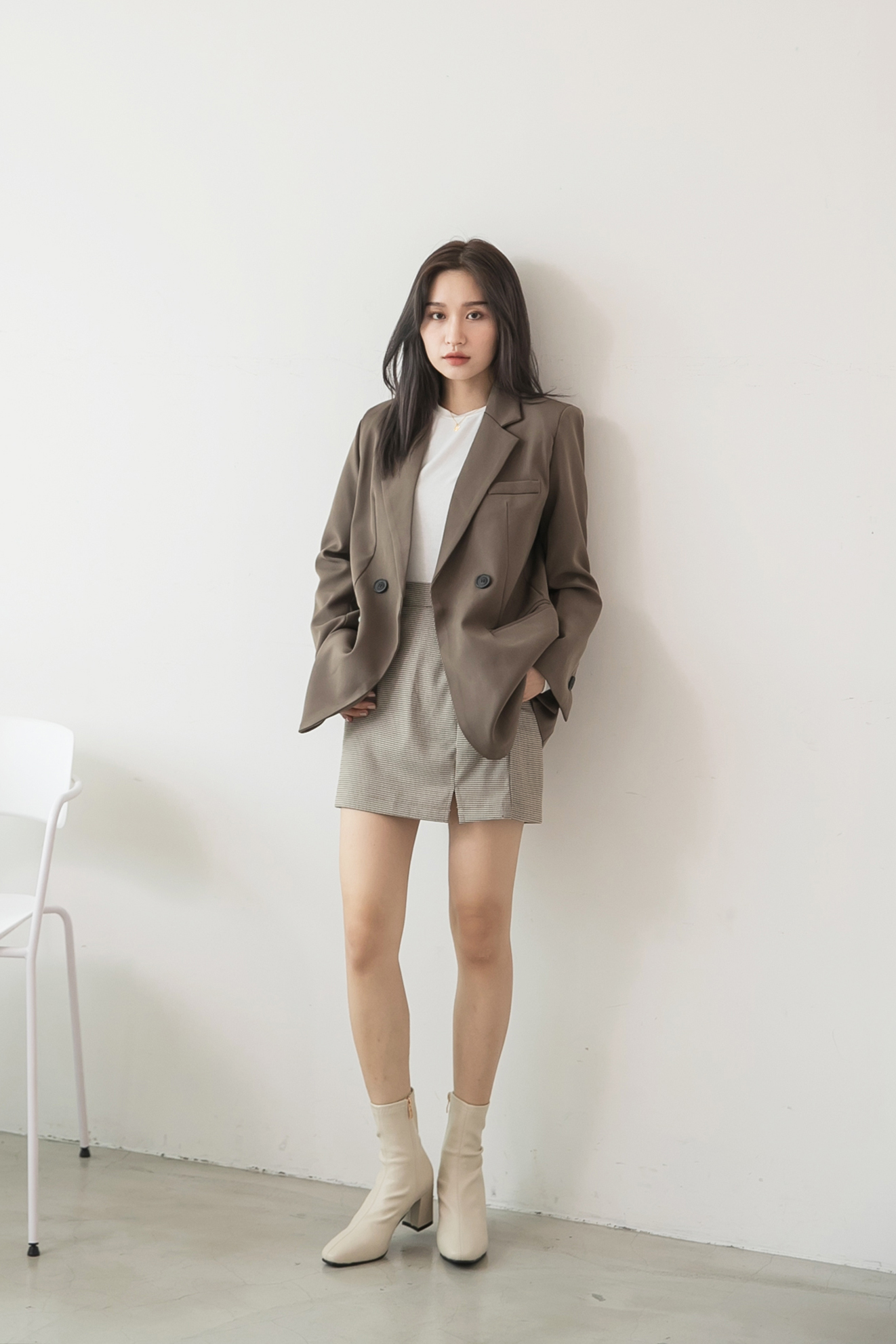 D+AF素面中車線高跟襪靴 短靴穿搭 白靴 女