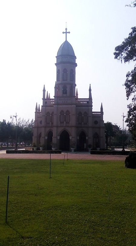 โรงเรียนบอท (บอทได้ทุกวง)