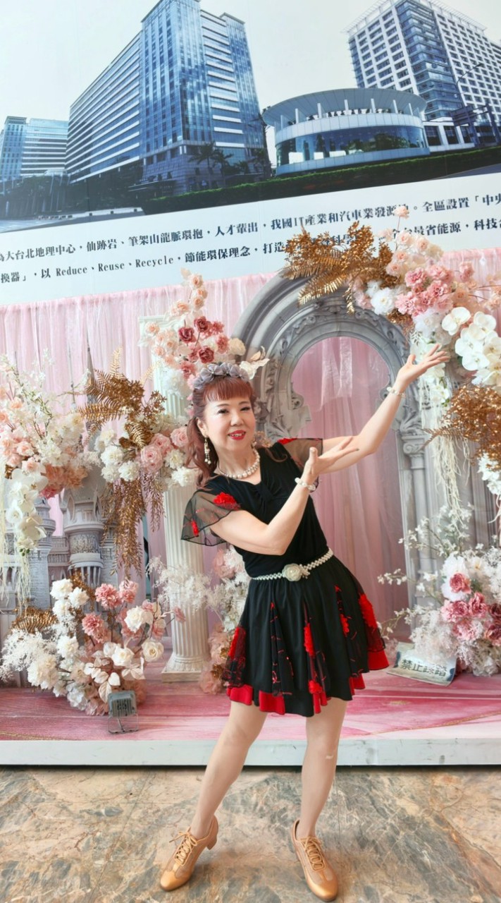 Q Q美🌷教學日誌