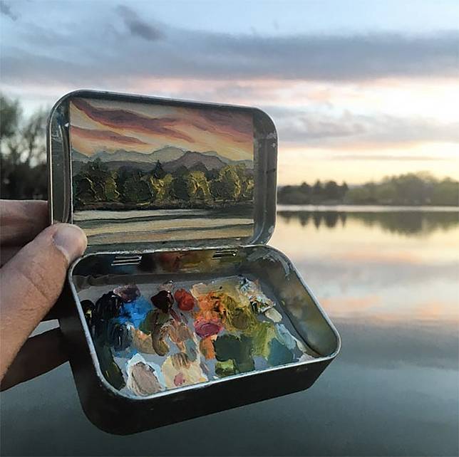 Seniman Ini Lukis Pemandangan dalam Kotak Mini, Ini 15 Karyanya