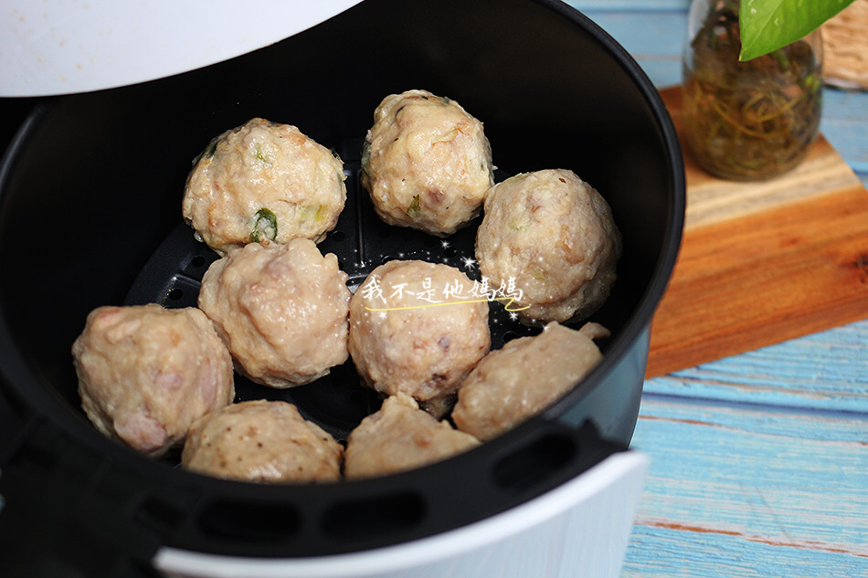 冷凍火鍋料推薦,氣炸鍋料理推薦,好吃手工丸子推薦,手工芋頭丸子推薦,手工芋頭肉丸推薦,手工芋頭貢丸推薦