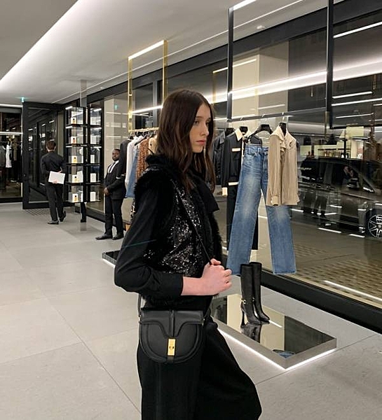 ■100%專櫃真品保證 ■商品寄送約7個工作天到貨 ■附件為專櫃完整原配如卡.防塵袋等