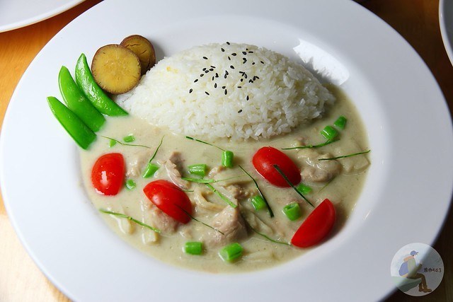 咖哩食堂 curry canteen