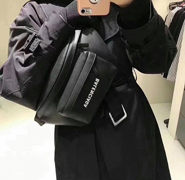 ■100%專櫃真品保證 ■商品寄送約2-3個工作天到貨 ■附件為專櫃完整原配如卡.防塵袋等