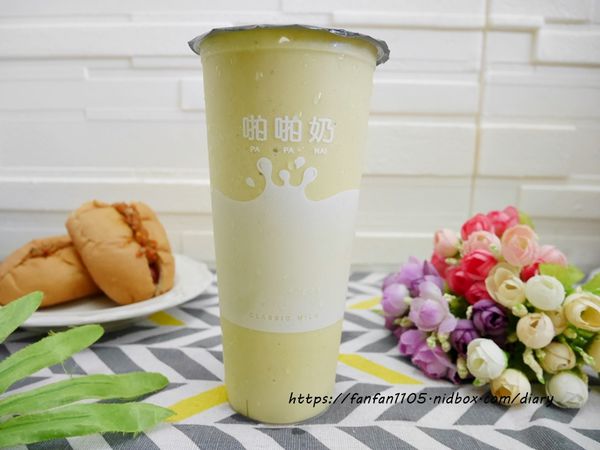 【內科飲料外送】Classic Milk #CM #啪啪奶 #台灣在地水果 #木瓜牛奶 #紅心芭樂 #現打果汁 #熱狗堡 (14).JPG