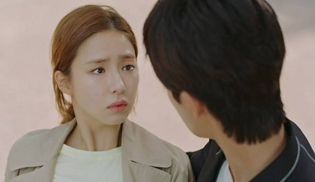 (foto: dramabeans.com) | Jadi Korban PHP Cowok? Ini 7 Cara Cepat Move On & Enggak Galau Lagi!