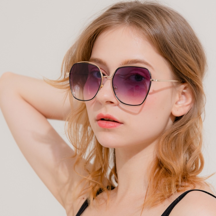 墨鏡推薦 圓弧六角造型交錯鏤空金屬鏡框抗UV太陽眼鏡(二色)【R02210】