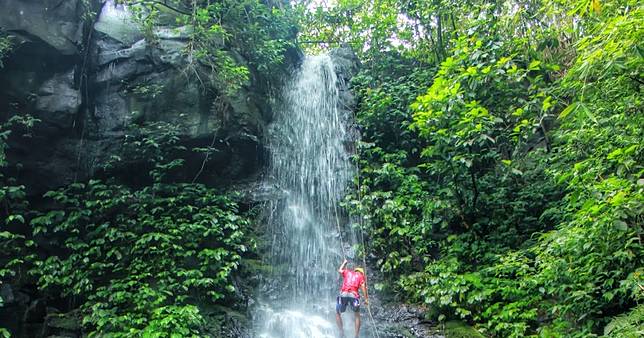 10 Wisata Air Terjun Yang Harus Dikunjungi Di Mojokerto