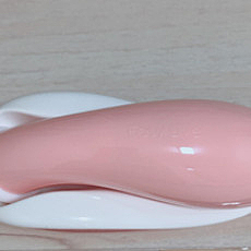 對於吸吮器的標準就是三十秒要可以高潮，自從用過LELO的SONA以後，SONA就是我對吸吮器的標準