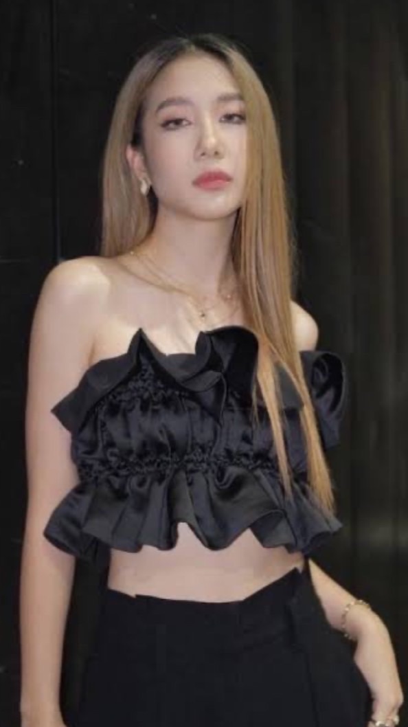 แจกรูป