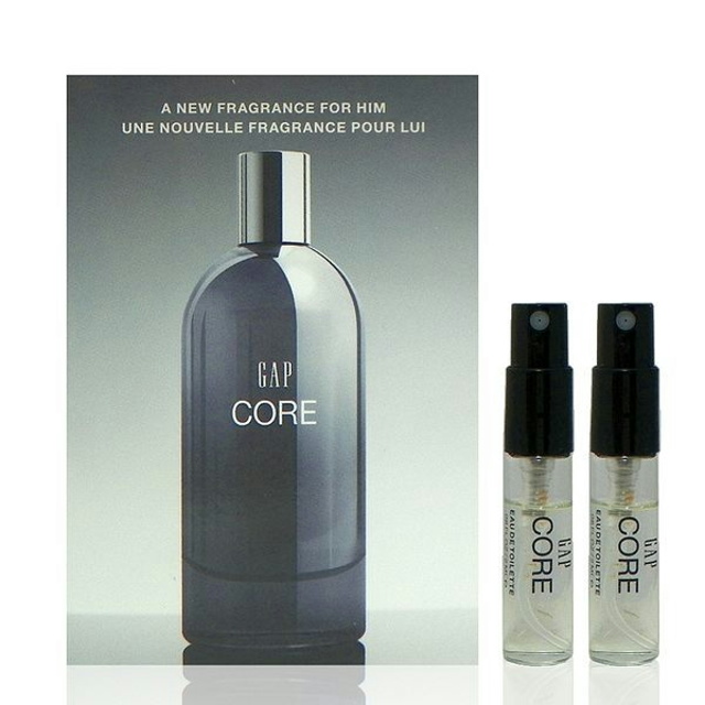 Flora by Gucci，與花卉的香氛世界關係是十分密切的，而其獨有的結構更令人感到不平凡和矚目。這香氛的複雜性源於它的主調，由玫瑰花及桂花（一種源於中國、罕見而嬌嫩的花卉）所組成。這兩種強勁的花