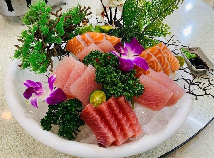 新北美食-萬里美食懶人包-萬海亭海鮮餐廳生魚片