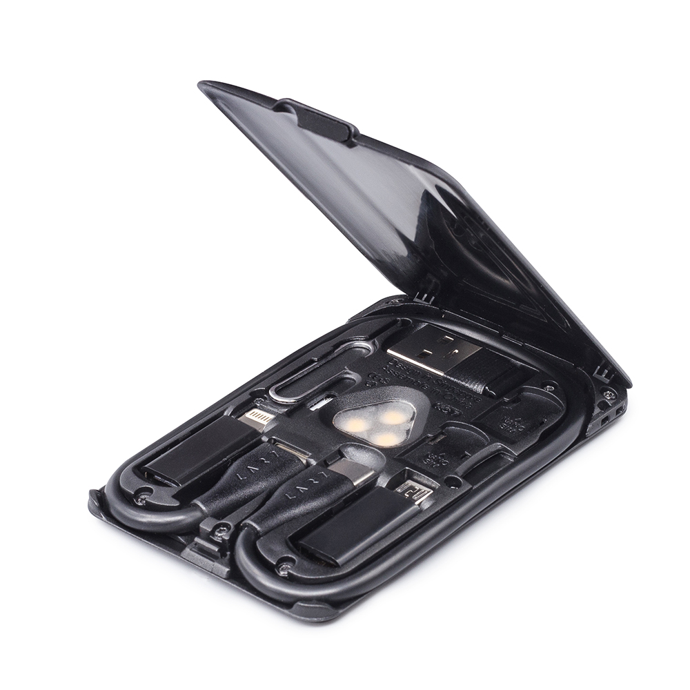 ● 多類型充電線 ● 便攜取用的卡片尺寸 ● 無線充電Qi 5W ● SIM收納工具組 海外旅用超便利 ● 讀卡機功能 ● 手機支架 邊看邊充超方便 ● 環境光源 護眼小幫手