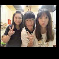 母女三人