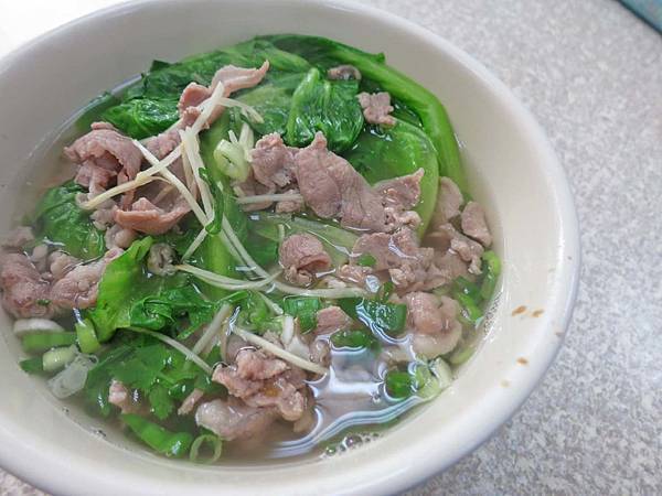 【新莊美食】巧味羊肉拉麵-美味清爽的清燉羊肉麵 【新莊美食】巧味羊肉拉麵-美味清爽的清燉羊肉麵