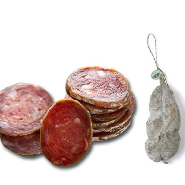 Dried Sausage from Les Aldudes自於法國Aldudes山谷使用豬肉製成2009年巴黎農產品大賽銅獎起源：此款香腸來自於法國Aldudes山谷使用豬肉製成的，在巴黎2009年