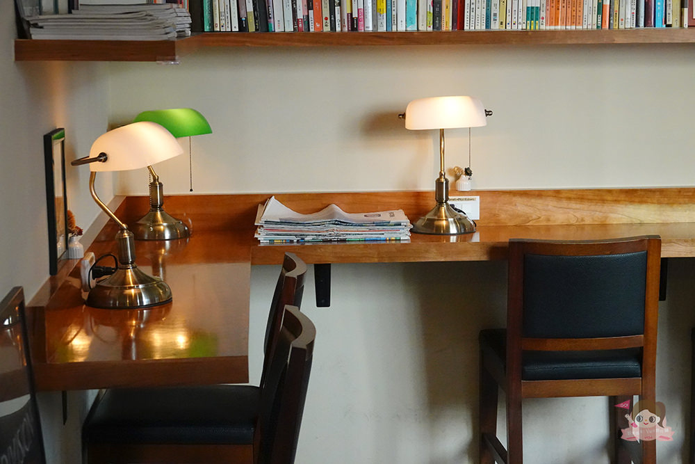 高雄 有。咖啡 自家烘焙咖啡豆 日式本格派手沖咖啡 Kono點滴式手沖 金澤式手沖 kono賽風 自家烘焙咖啡豆 義式咖啡 定食 甜點 小酌 私選音樂