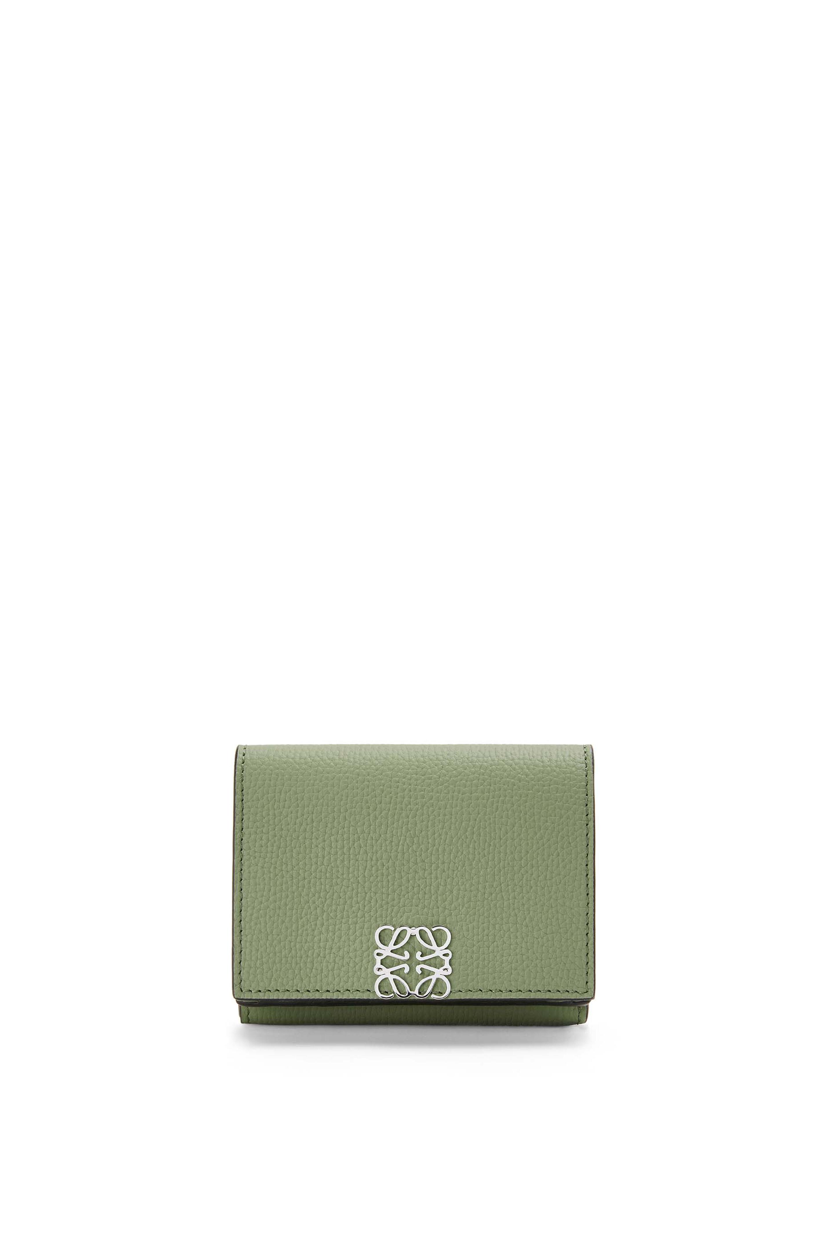 LOEWE短夾 Anagram trifold wallet in pebble grain calfskin