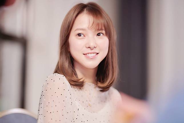 奧特萊斯 零缺點校花 項婕如曝收早餐被學姊關切癡情男酒精膏求愛她嚇到跑回家 Line Tv Line