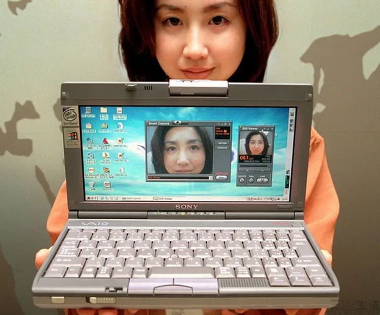 都2020年了，筆電怎麼還在用720P的鏡頭？