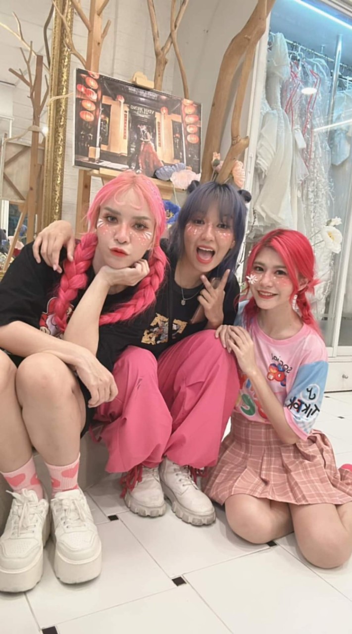 ครอบครัวไฮเอ็น💛💜
