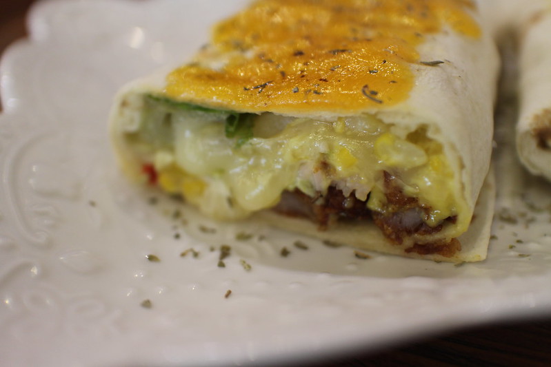 美食推薦！宜蘭輕食餐廳【莎菈菈】用智能活氧機清洗蔬果的沙拉定食（木盆沙拉）美味好吃又健康！ @秤瓶樂遊遊