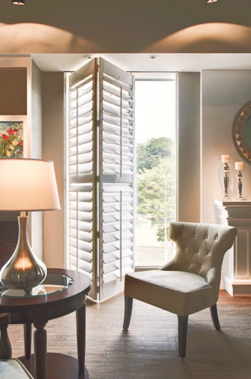 歐風古典、佈置、拱門、線板、壁爐、木百葉窗