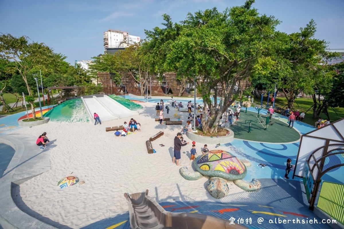 桃園不是旅遊沙漠！平鎮區６處私房景點：萬坪清水模公園、免門票、小木屋野餐