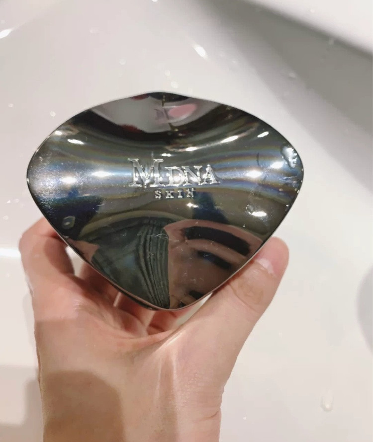 范冰冰愛用品推薦/瑪丹娜 礦物泥面膜 50ml，NT.4100
