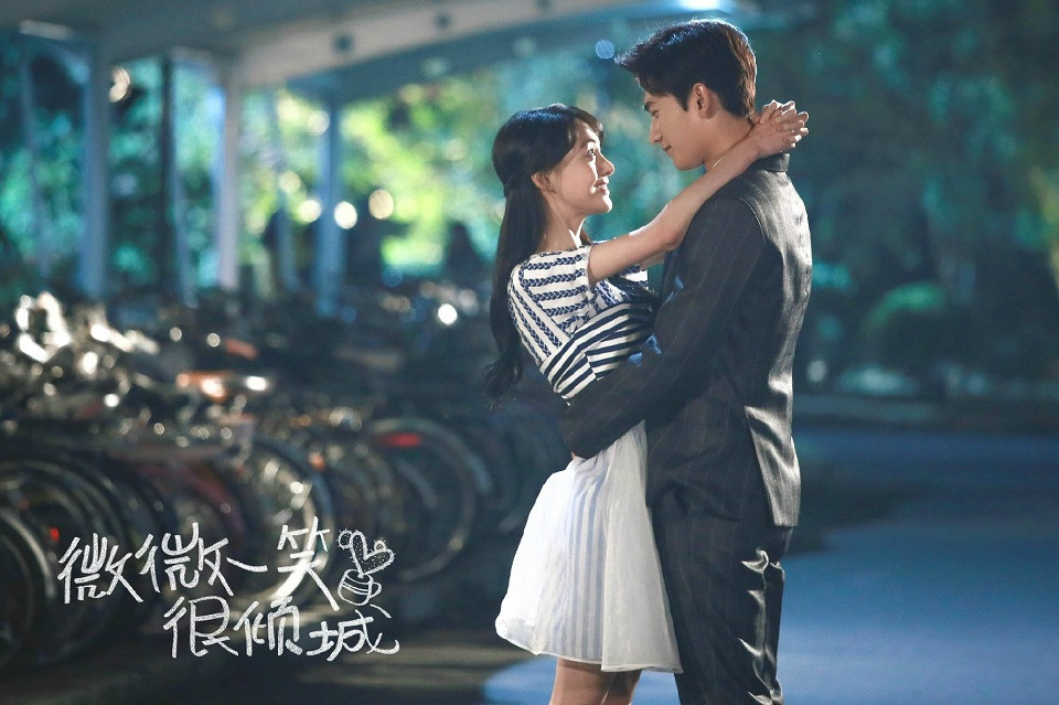 網評心目中的校園劇TOP 1：鄭爽、楊洋《微微一笑很傾城》