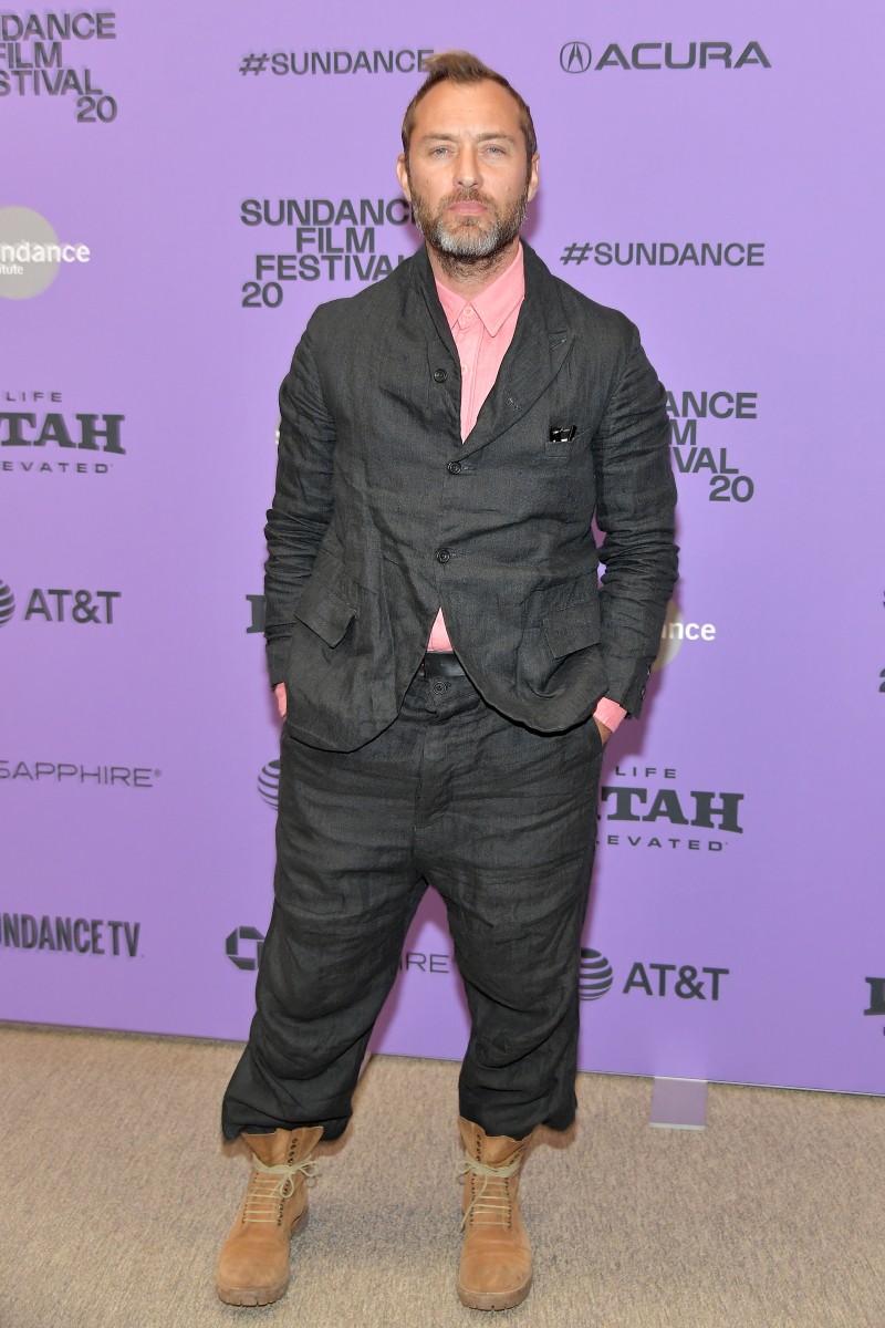 ハンサムが台無し ジュード ロウの私服姿に がっかり の声が続出