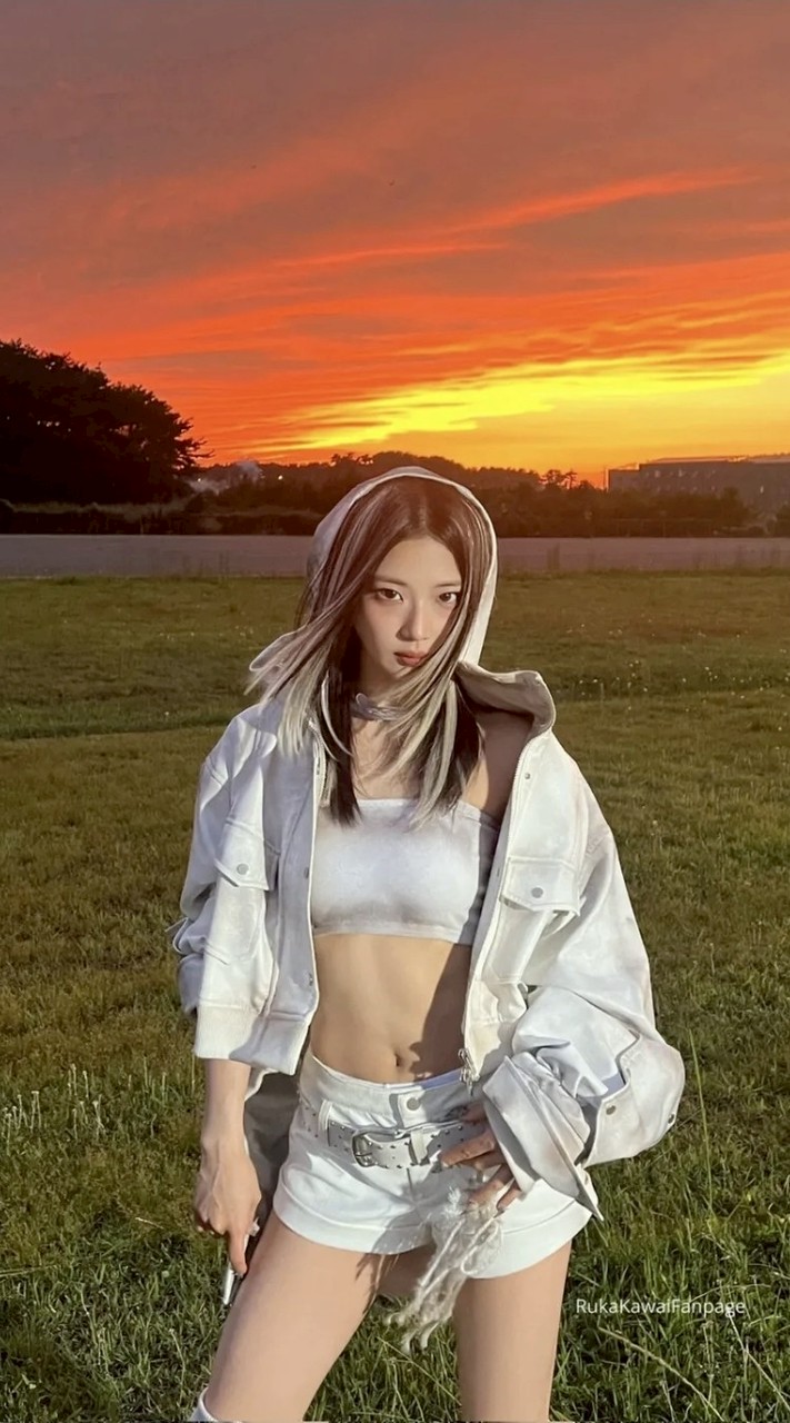 🧸ྀི  K-POP聊天群 𝜗𝜚˚⋆ ☁️