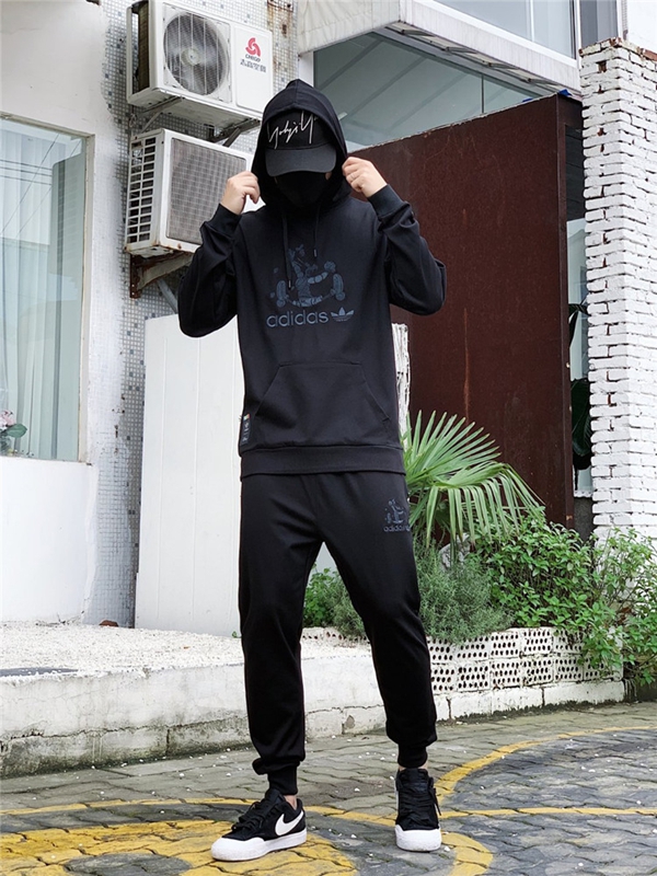 Adidas 運動套裝 套裝 休閒套裝 長袖套裝 運動上衣 長褲 情侶套裝 棉質 學生套裝 大碼套裝 男女同款套裝 情侶裝 運動服 訓練服 套裝 球衣 球服 休閒運動服 情侶款 男女生運動套裝