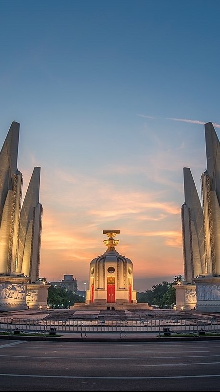 ศูนย์ประสานงานการเลือกตั้งประจำเทศบาลตำบลนาแก้ว