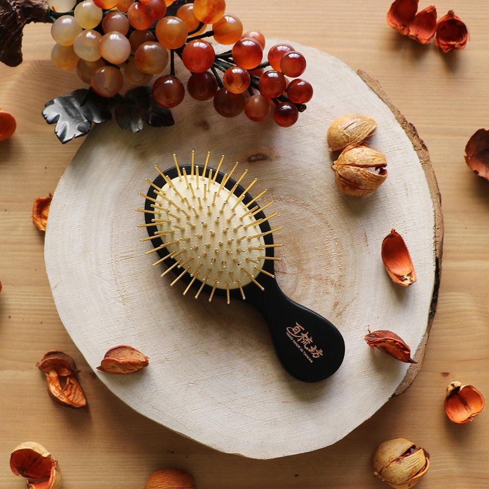 【百梳坊】小黑桃黃金梳 送收納袋