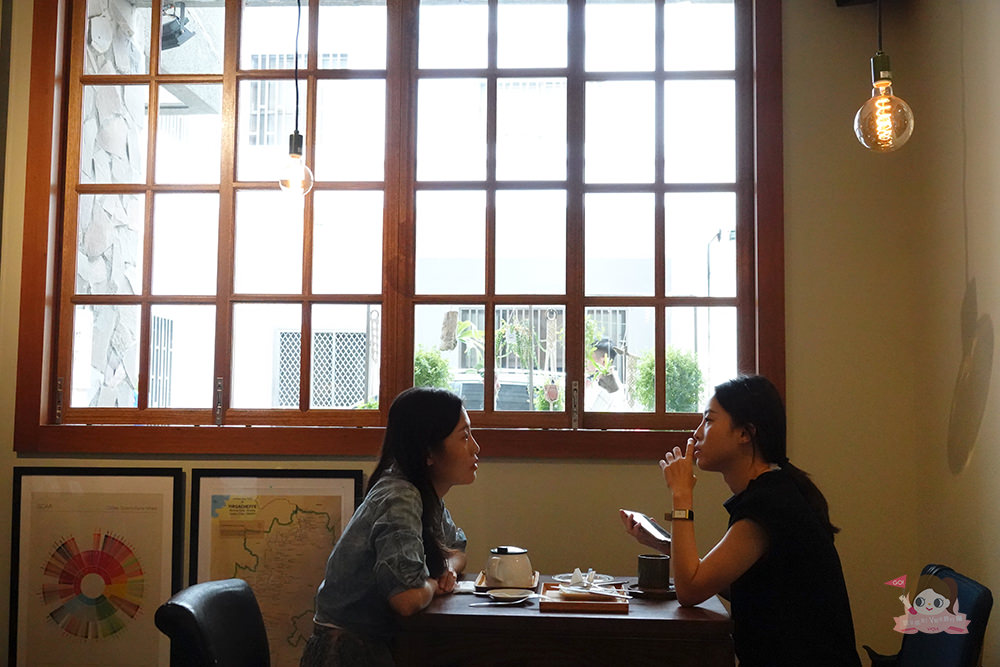 高雄 有。咖啡 自家烘焙咖啡豆 日式本格派手沖咖啡 Kono點滴式手沖 金澤式手沖 kono賽風 自家烘焙咖啡豆 義式咖啡 定食 甜點 小酌 私選音樂