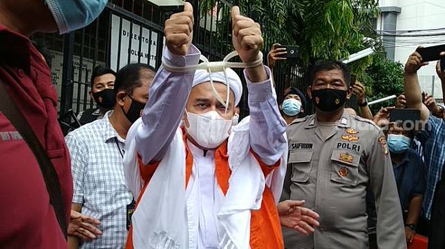 Habib Rizieq Islamkan Orang Di Penjara Denny Siregar Mungkin Itu Tempat Terbaiknya Suara Com Line Today