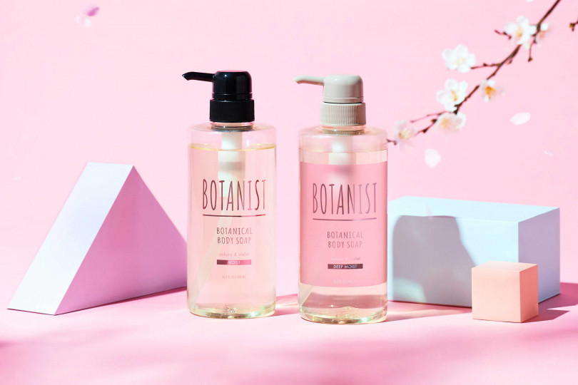 BOTANIST植物性春意櫻花沐浴乳(共有滋潤型及深層滋潤型)／各390元(圖／品牌提供)