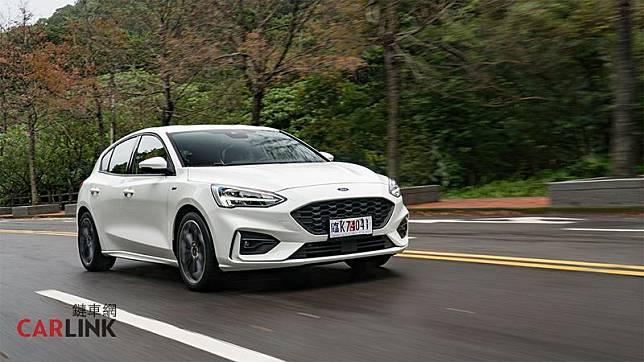 要「狠」操控？我有！FORD Focus「ST-Line Lommel」限量賽道特化版試駕, CARLINK鏈車網